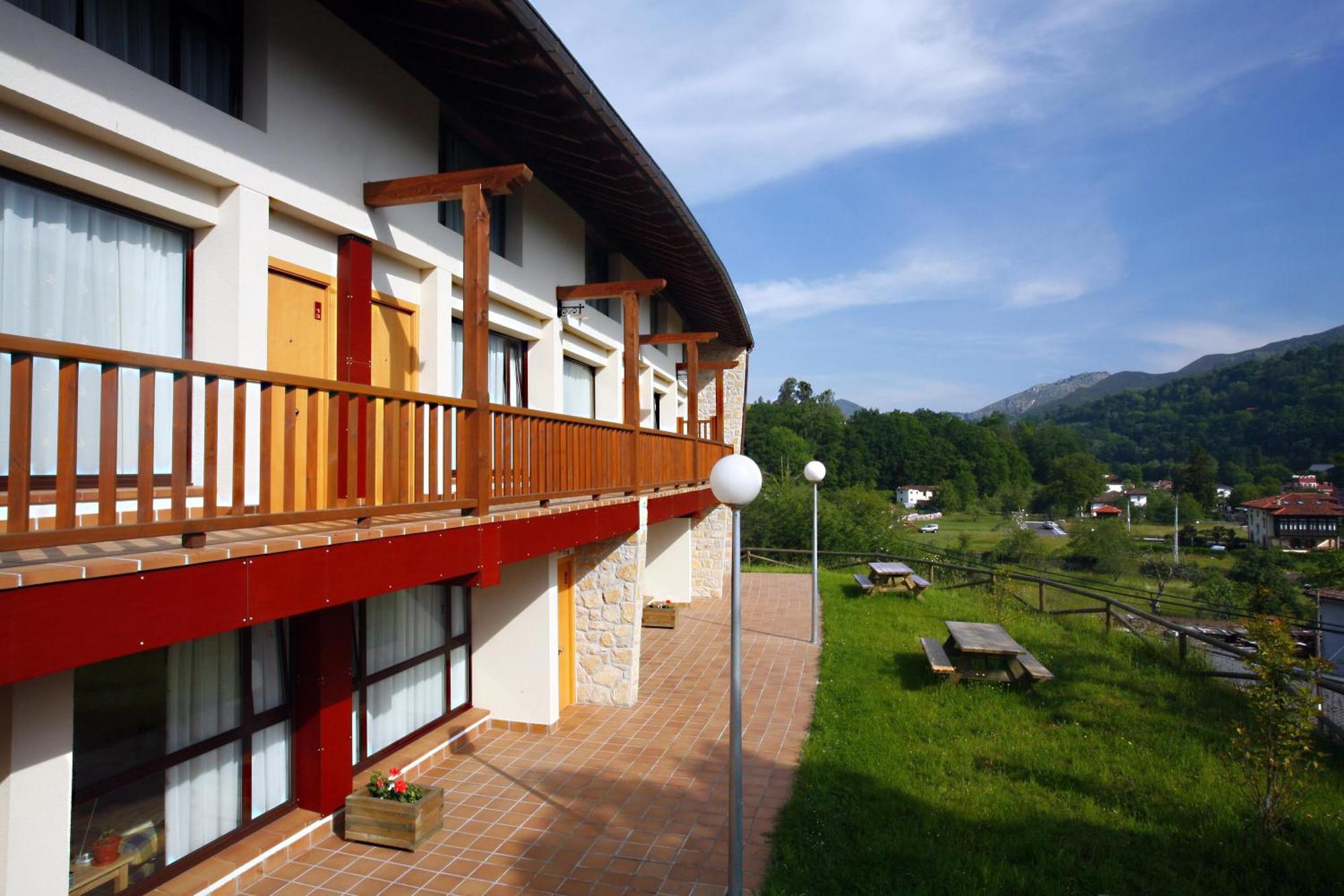 Apartamentos Aldea Del Puente Cangas de Onís Exterior foto
